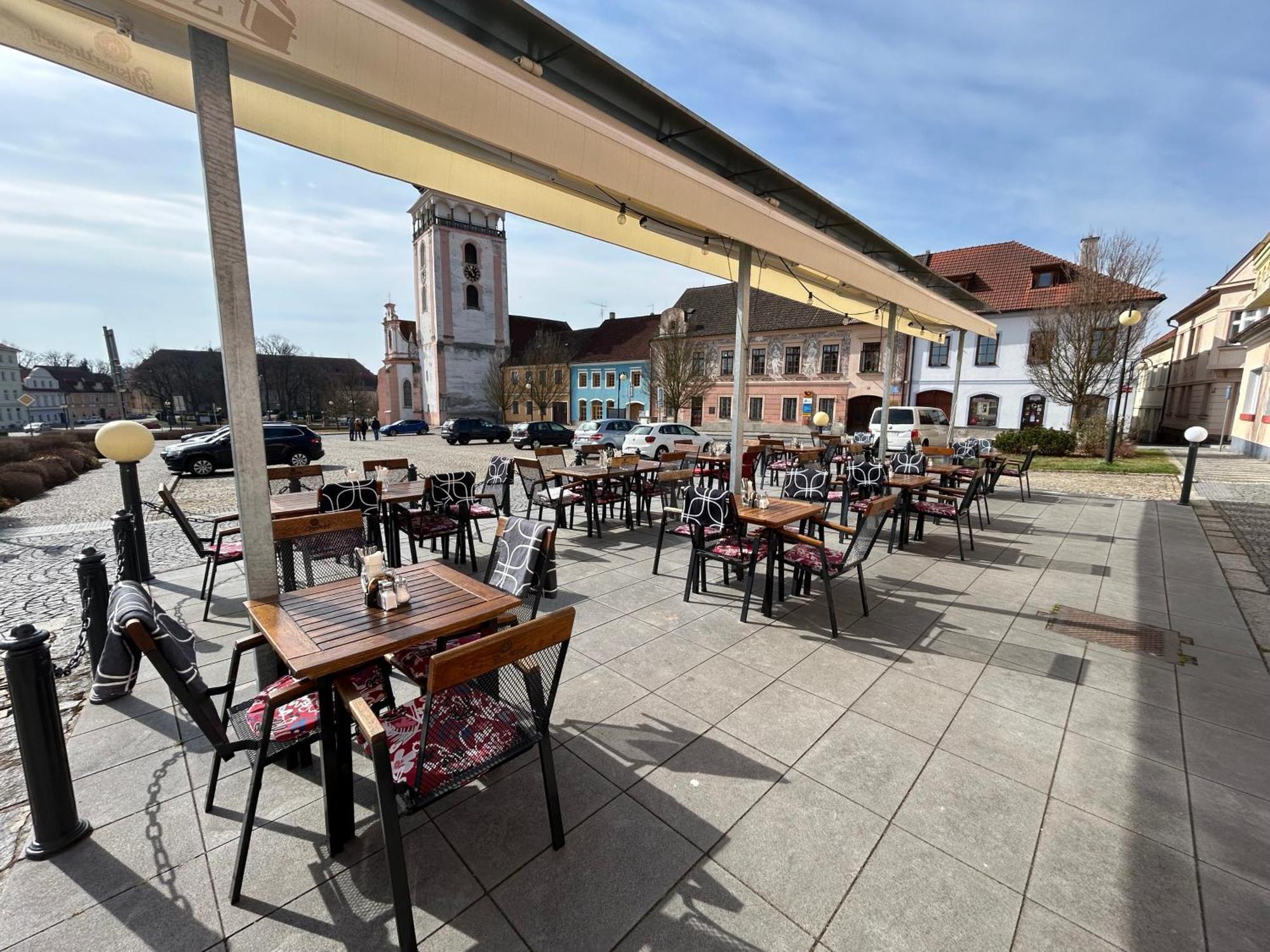 Hotel Panska Bechyne Exterior photo