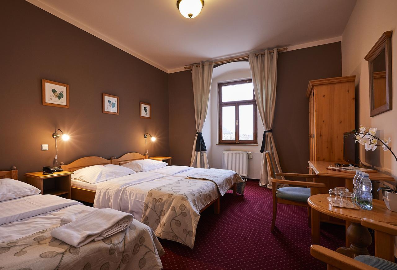 Hotel Panska Bechyne Exterior photo